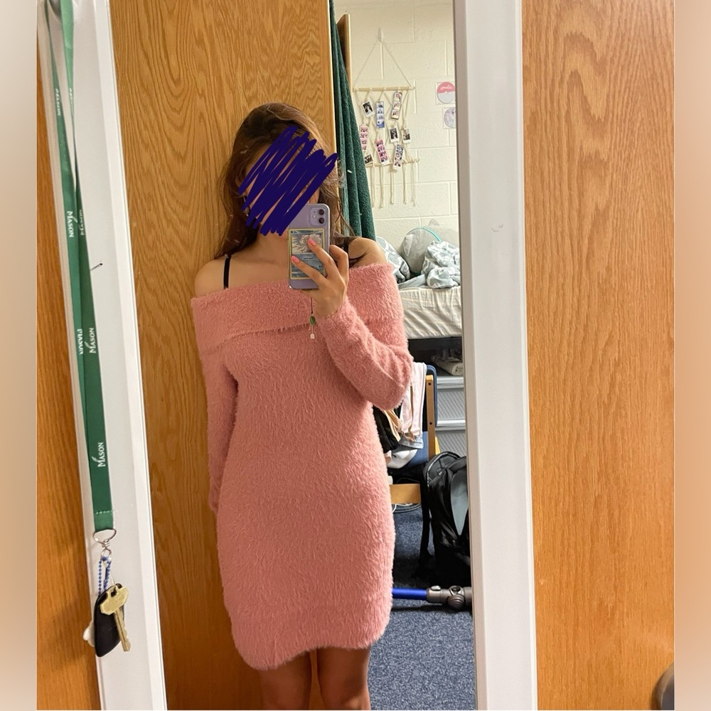 Elegant Pink Off-Shoulder Sweater